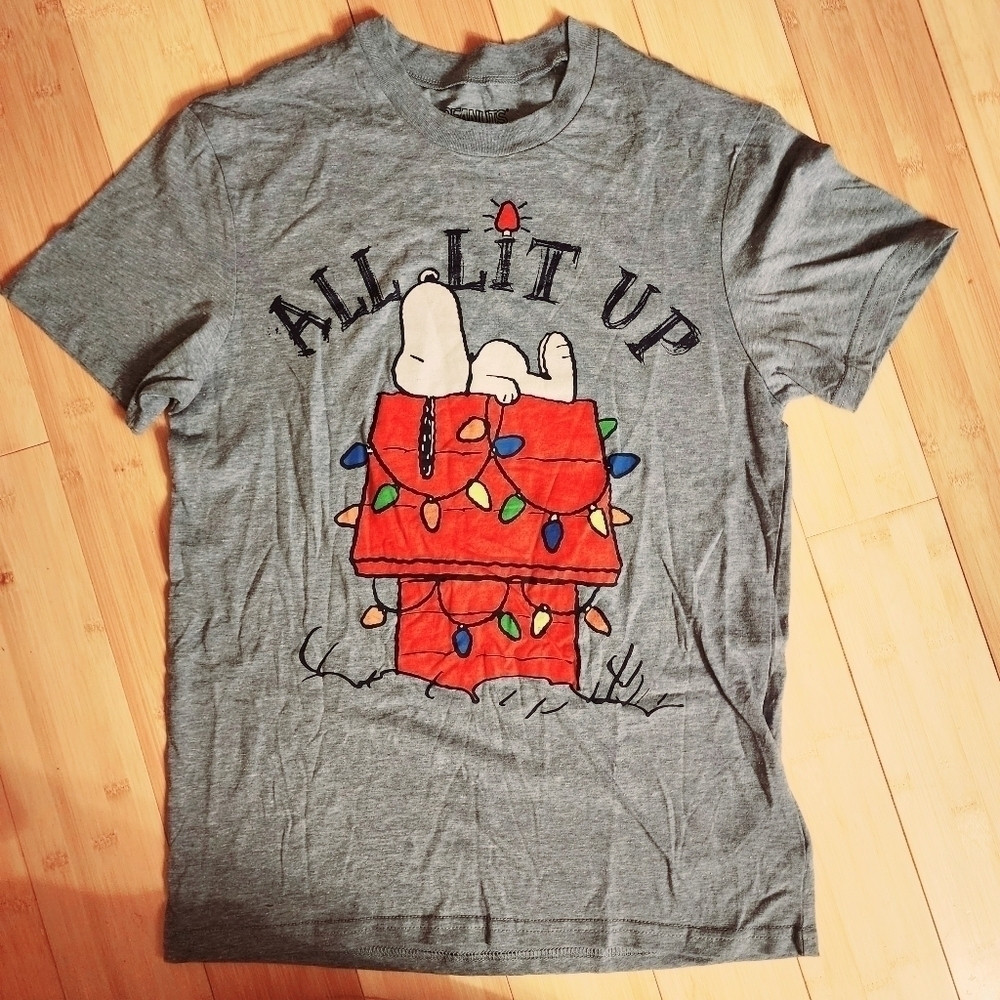 Peanuts Snoopy Holiday Christmas Tee T-Shirt ALL LIT UP Women's Small S Blue EUC